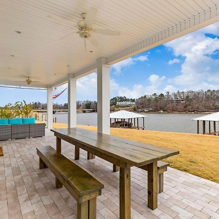 Lake Daze On Lake Martin Alexander City Exterior photo