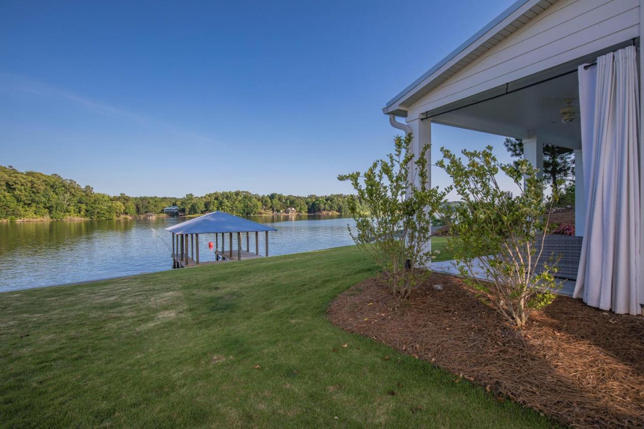 Lake Daze On Lake Martin Alexander City Exterior photo